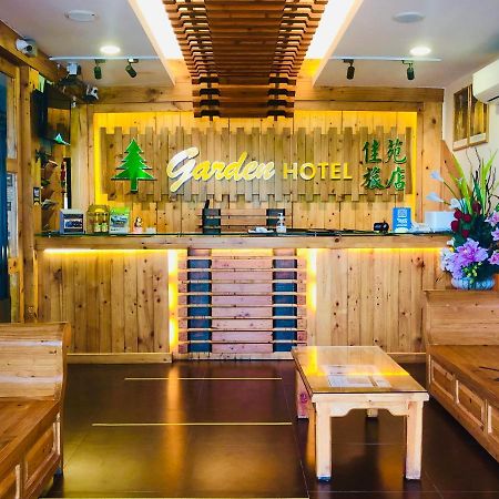 Semerah Garden Hotel Понтіан-Кечіл Екстер'єр фото